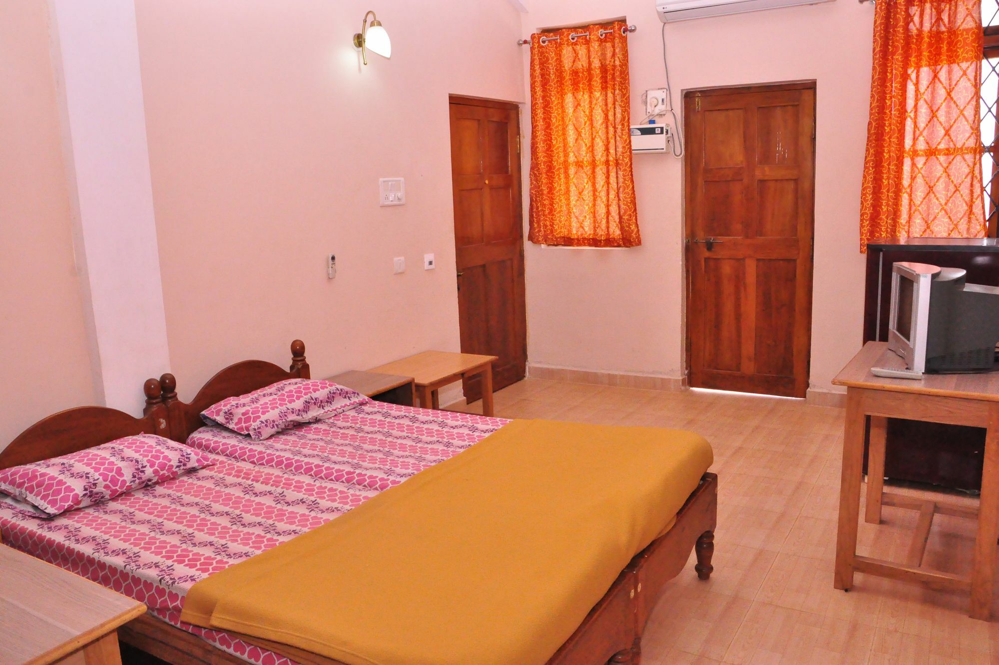 Anjuna Blue Resort Exterior foto